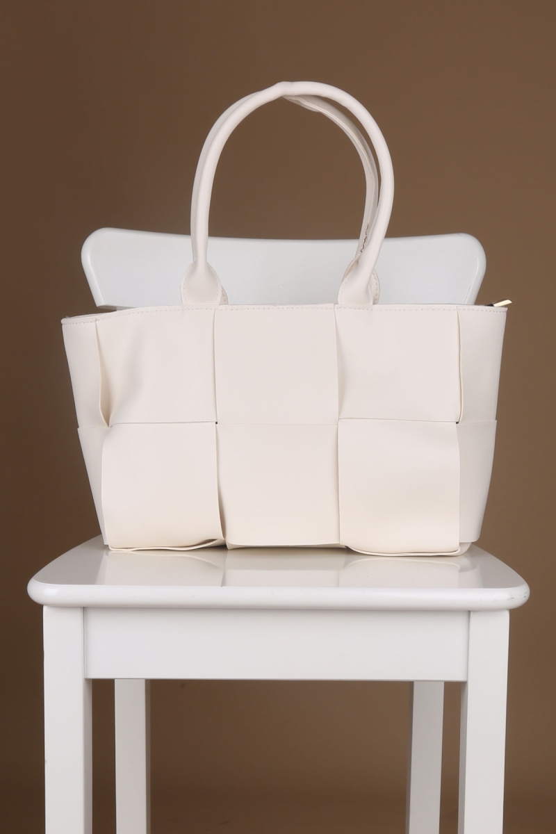 010145 Bottega Omuz Çantası - Beyaz - BİGDART