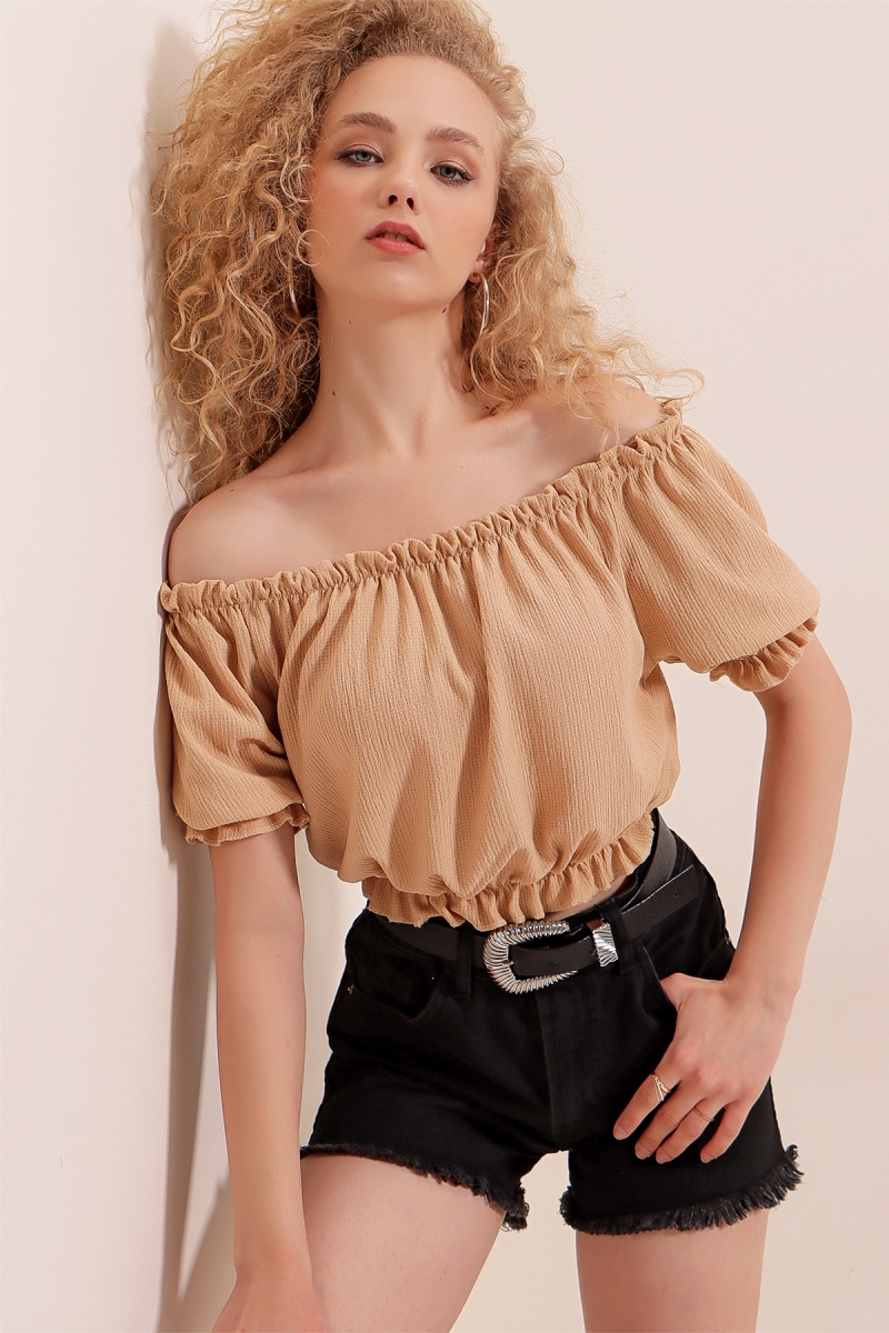 0428 Crop Örme Bluz - Bisküvi - BİGDART