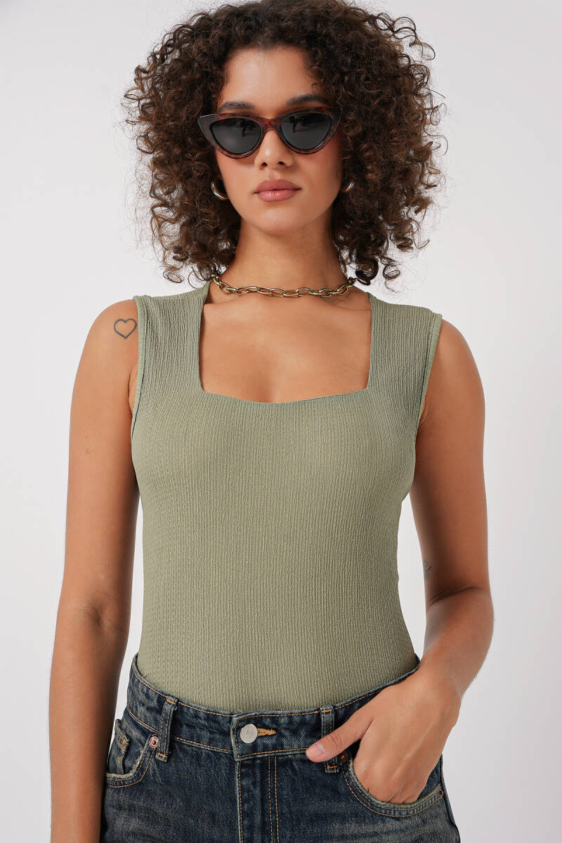 0476 Sıfır Kol Örme Bluz - Çağla - BİGDART