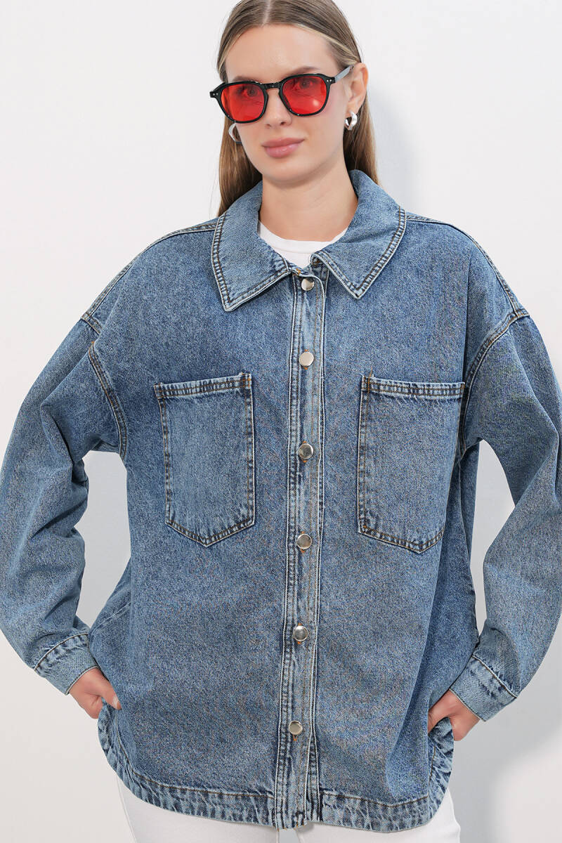 0694 Çift Cepli Oversize Denim Ceket - Buz Mavi (1)