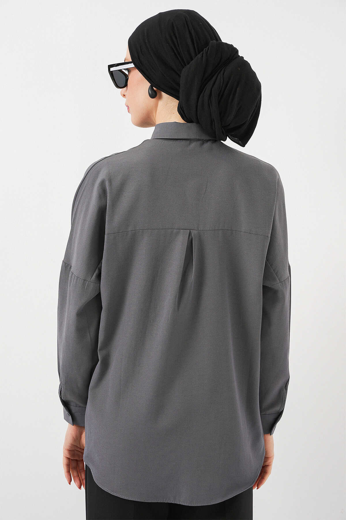 103901 Oversize Basic Tesettür Gömlek - Gri - 6