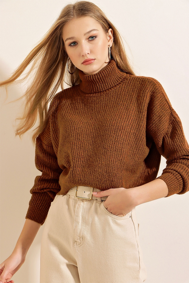 15771 Crop Boğazlı Kazak - Kahverengi - BİGDART