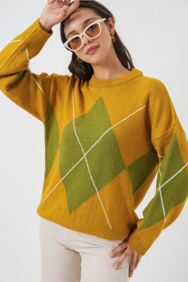 15895 Baklava Desenli Oversize Triko Kazak - Hardal 