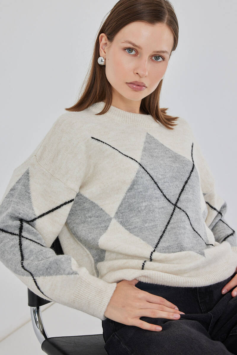 15895 Baklava Desenli Oversize Triko Kazak - M. Krem - BİGDART
