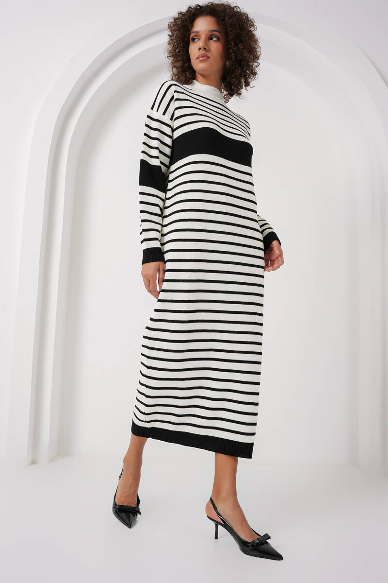 15898 Çizgili Uzun Triko Elbise - D. Siyah - BİGDART