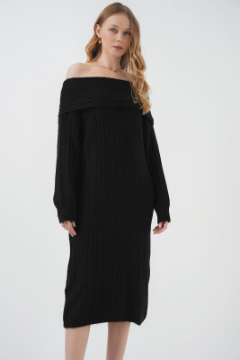 15920 Madonna Yaka Oversize Triko Elbise - Siyah 