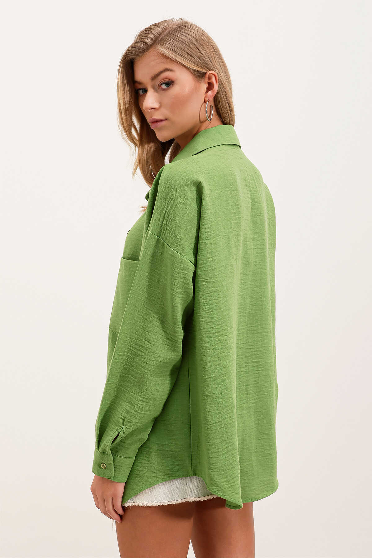 20153 Tek Cepli Oversize Keten Gömlek - E.Yeşil - 5