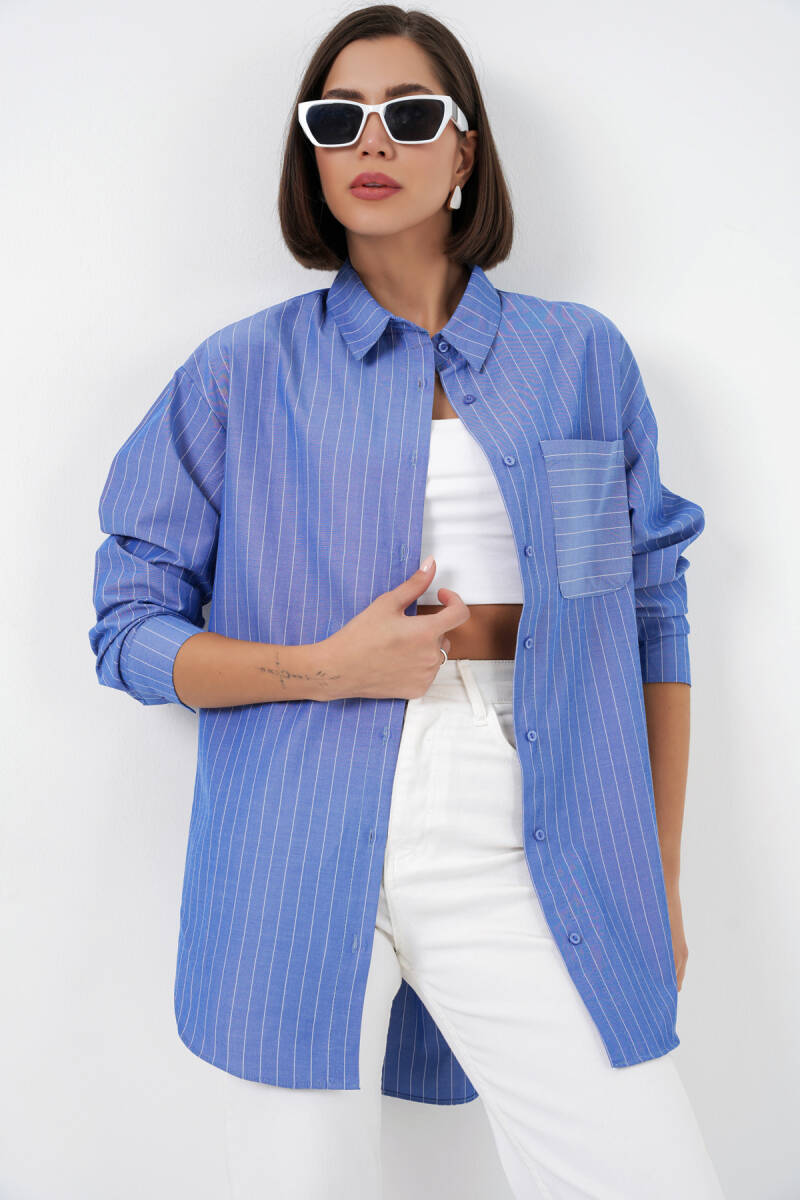 20217 Cep Detaylı Çizgili Oversize Gömlek - Lacivert - BİGDART