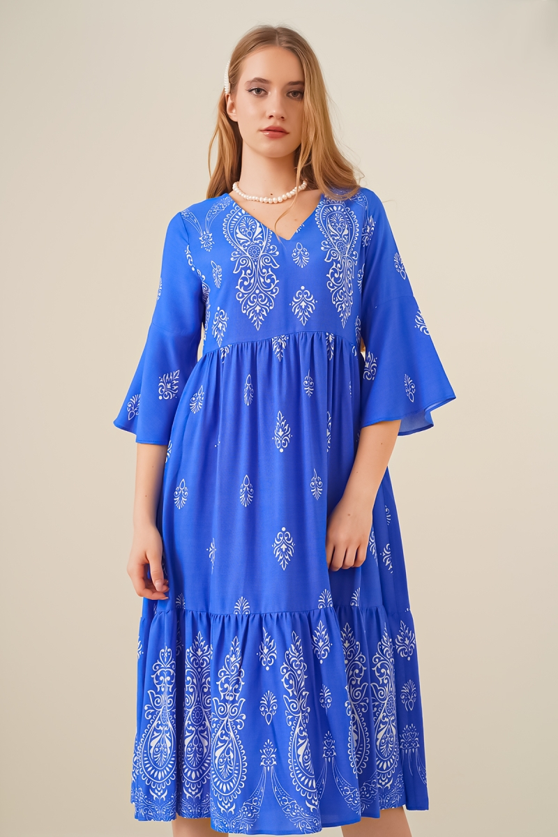 2349 V Yaka Desenli Elbise - Saks - BİGDART