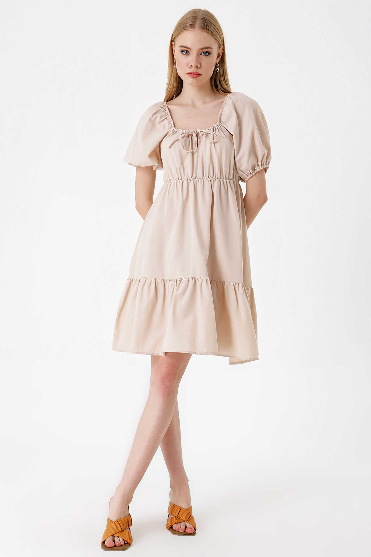 2351 Kloş Poplin Elbise - Bej - 1
