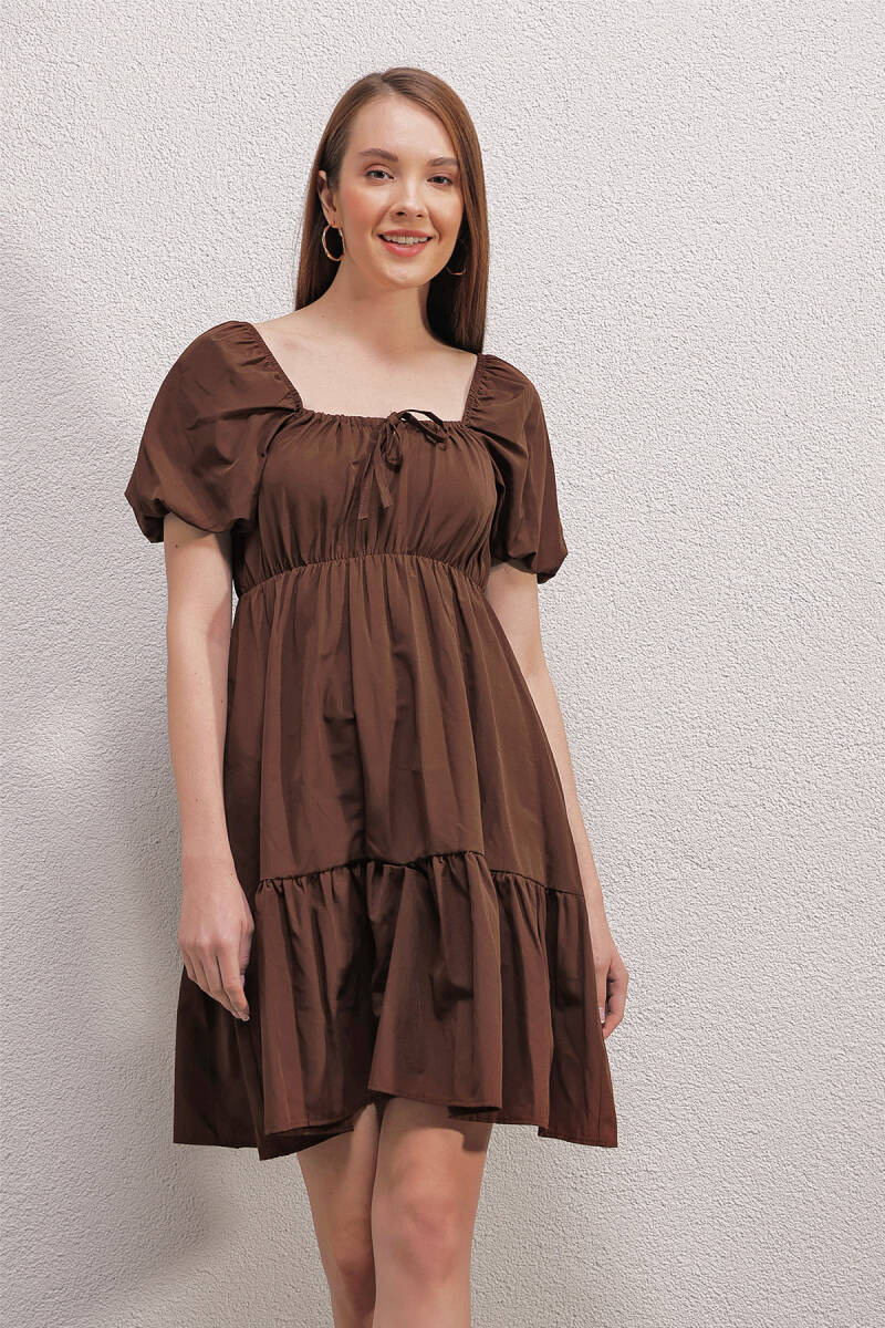 2351 Kloş Poplin Elbise - Kahverengi - BİGDART