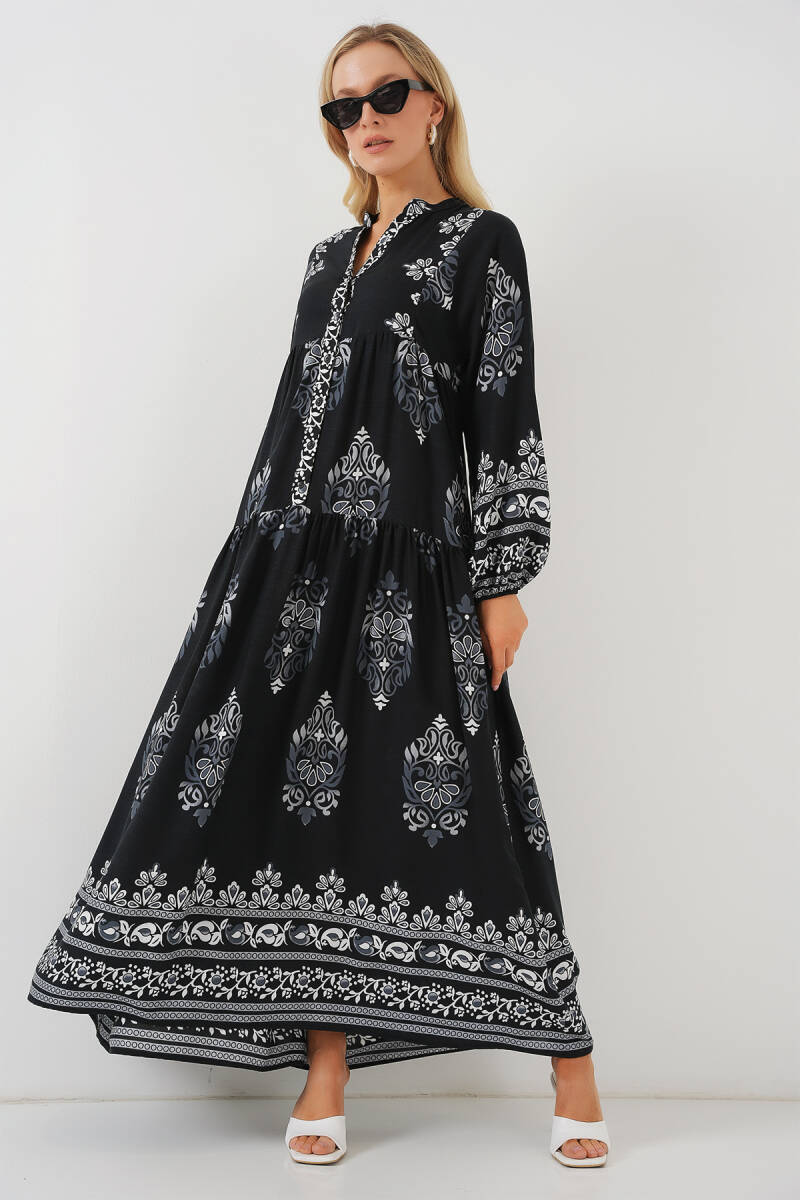 2423 Otantik Desenli Tesettür Elbise - Siyah 11 - BİGDART