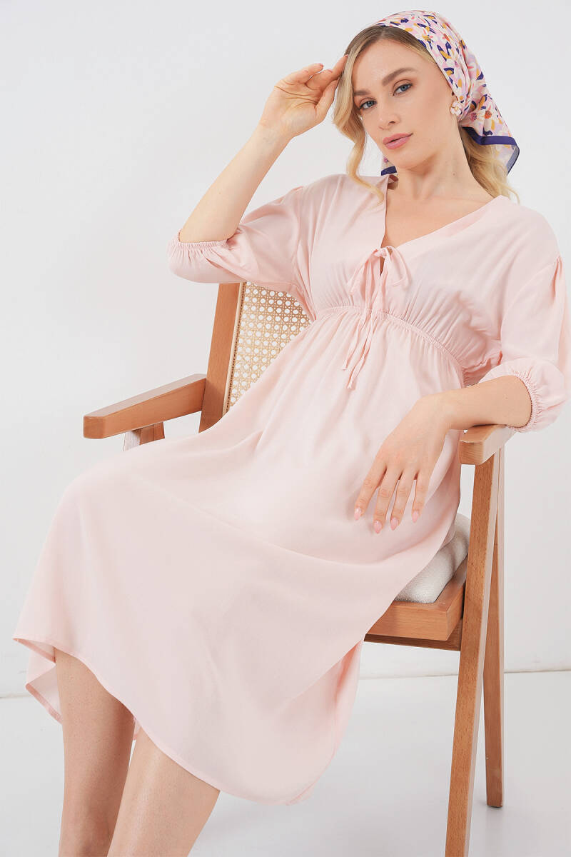 2570 Kadın Beli Büzgülü V Yaka Elbise - Pudra - BİGDART