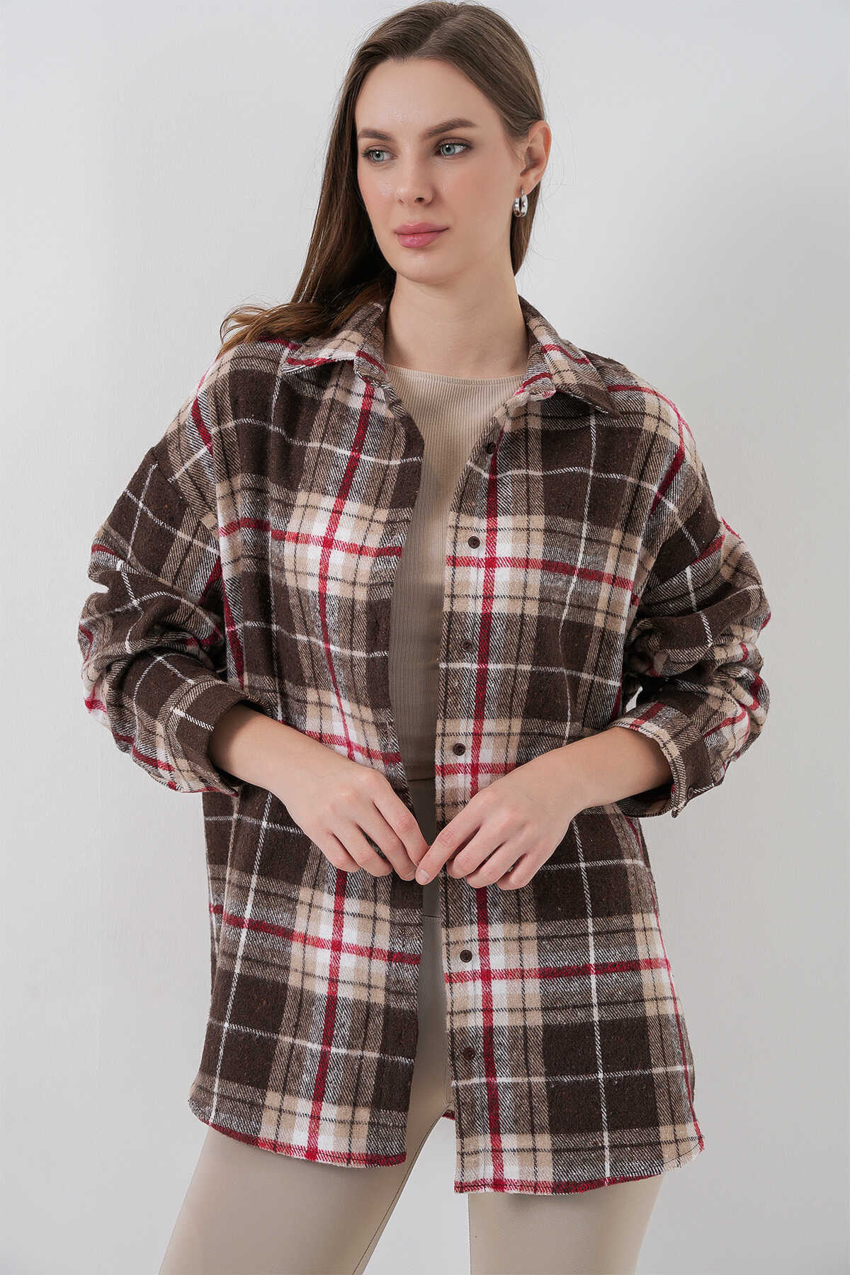 Kadın Ekose Desen Oversize Oduncu Gömlek 3854 Vizon - 9