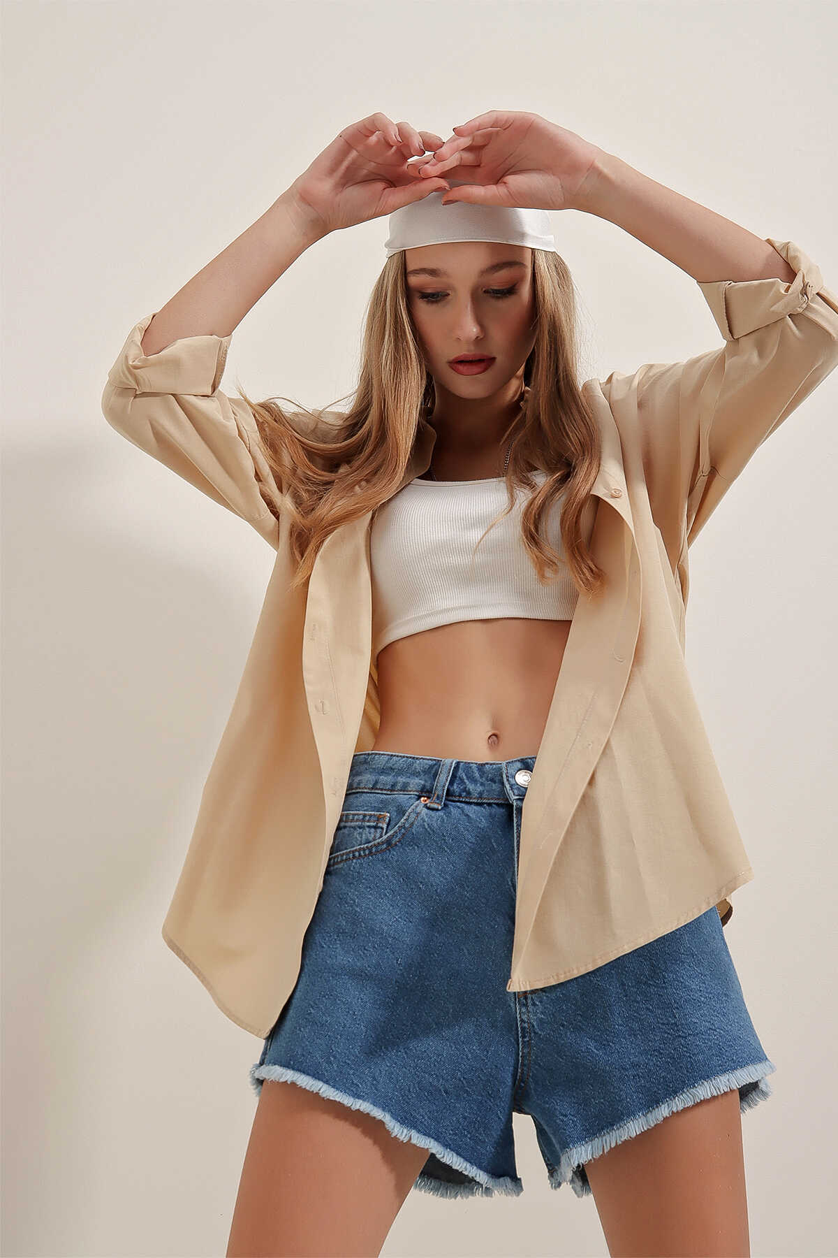 3900 Oversize Uzun Basic Gömlek - Bej - 3