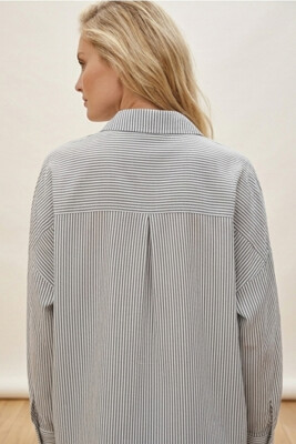 Kadın Siyah Beyaz Çizgili Oversize Uzun Basic Gömlek 3900 - 4