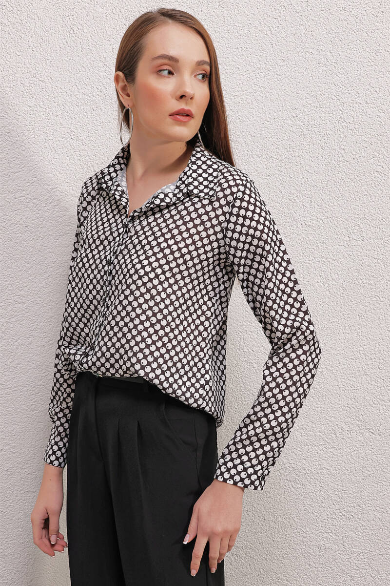 3964 Hafif Dökümlü Saten Gömlek - Y.Beyaz - BİGDART