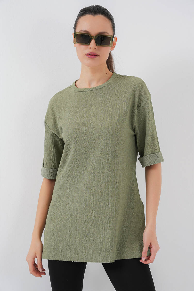 4332 Yanı Yırtmaçlı Örme Tişört - Çağla - BİGDART