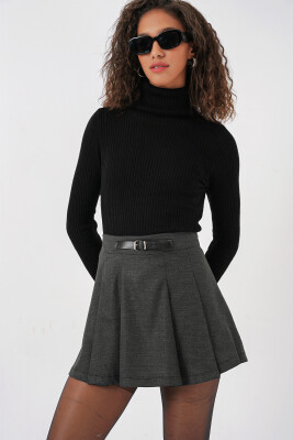4335 Kadın Kemerli Mini Şort Etek - Antrasit - BİGDART
