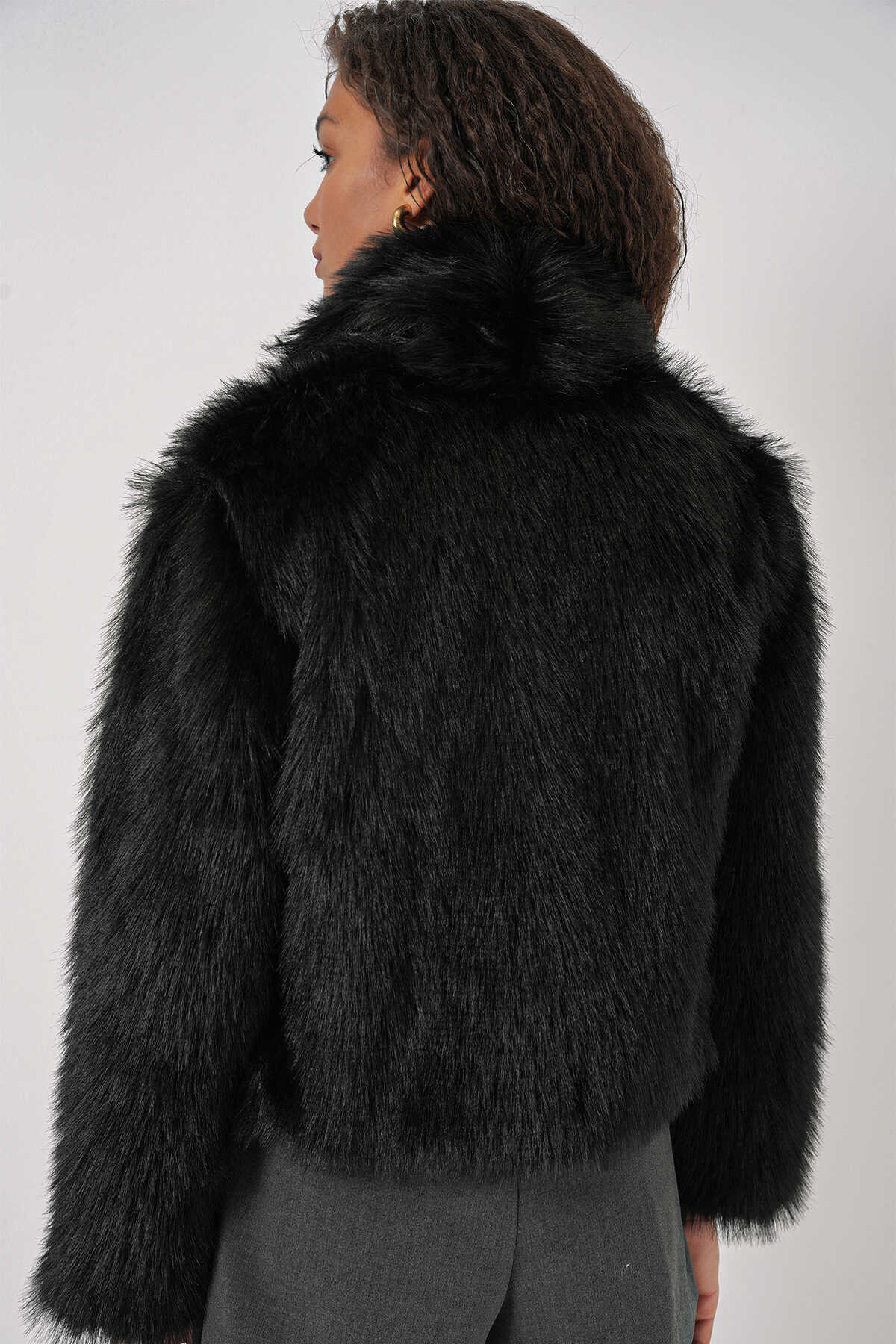 5186 Kruvaze Peluş Kürk Kaban - Siyah - 6