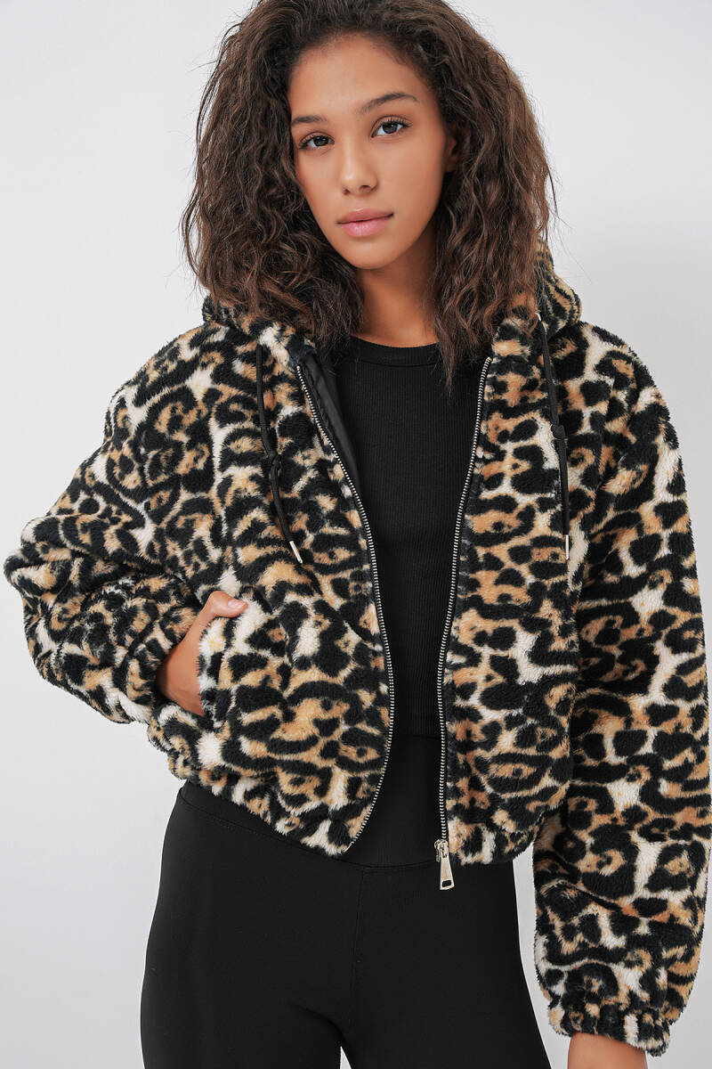 5193 Kapüşonlu Peluş Crop Ceket - D.Kahve (1)