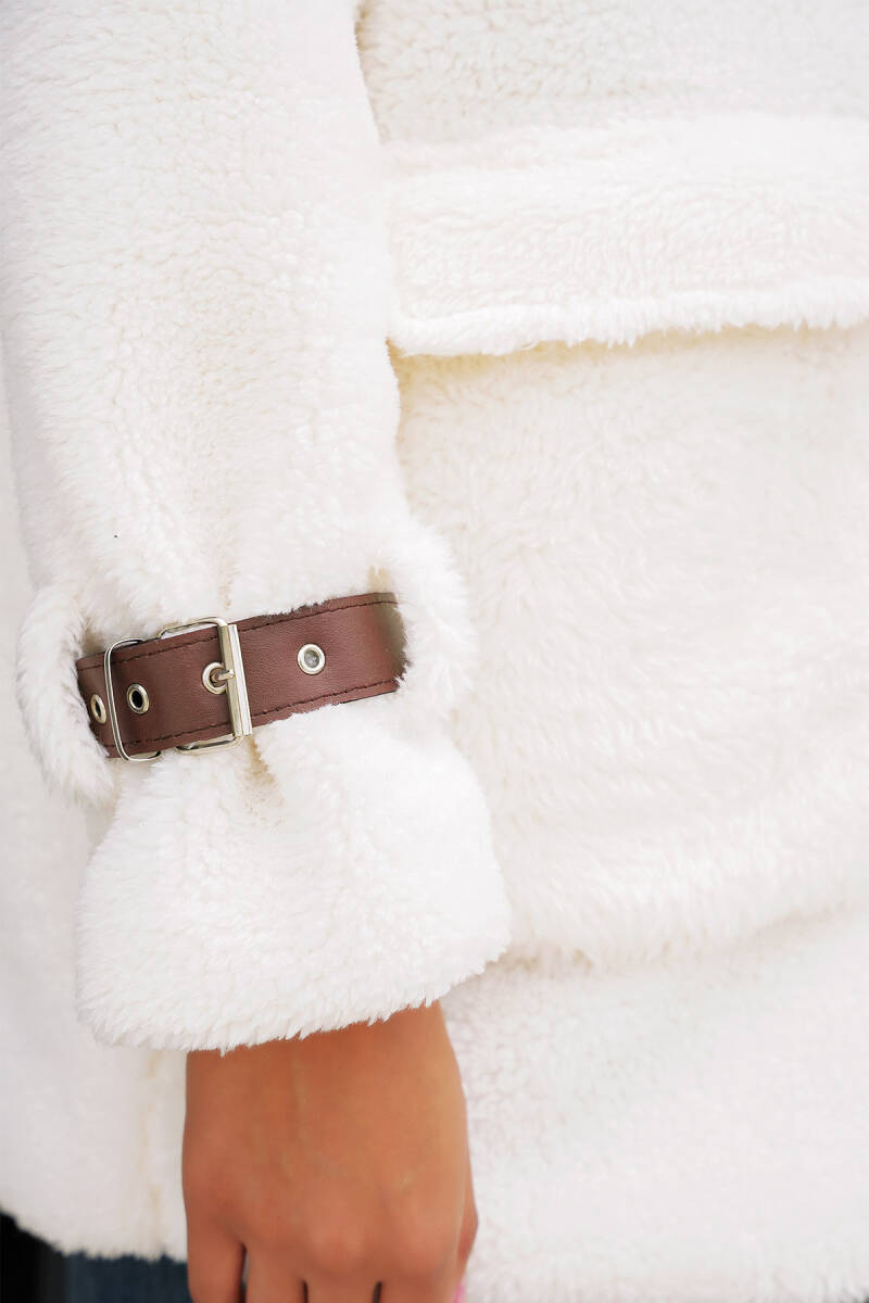 5206 Kadın Oversize Peluş Mont - Taba (1)