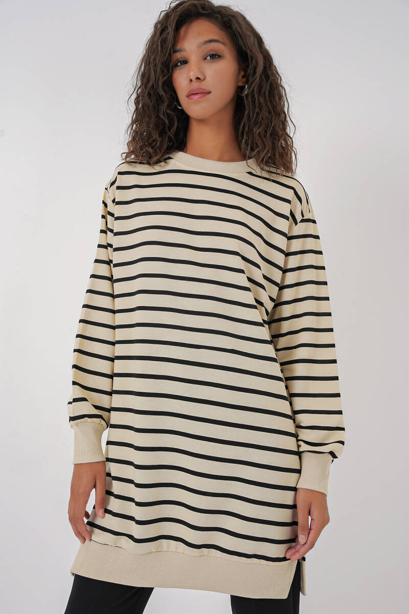 55452 Kadın Bisiklet Yaka Çizgili Tesettür Tunik - Siyah - BİGDART