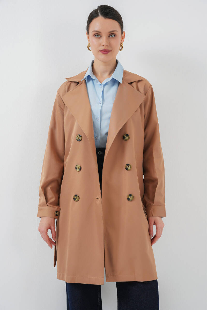 5864 Kruvaze Yaka Kısa Trençkot - Taba - BİGDART