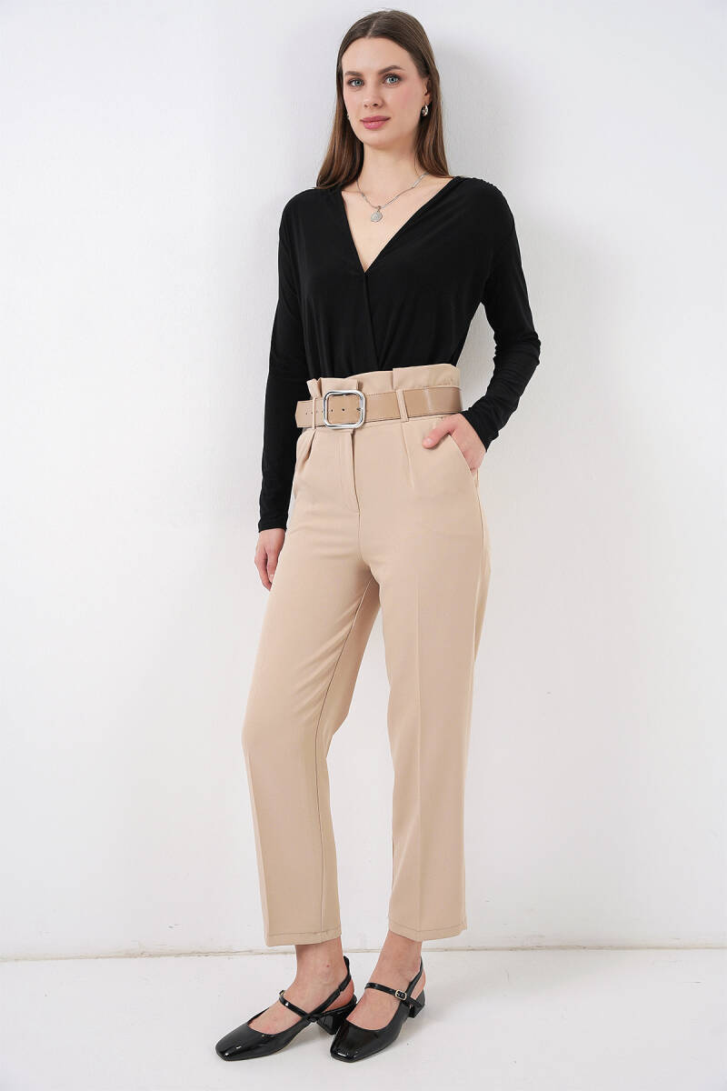 6556 Kemerli Kumaş Pantolon - Krem - BİGDART