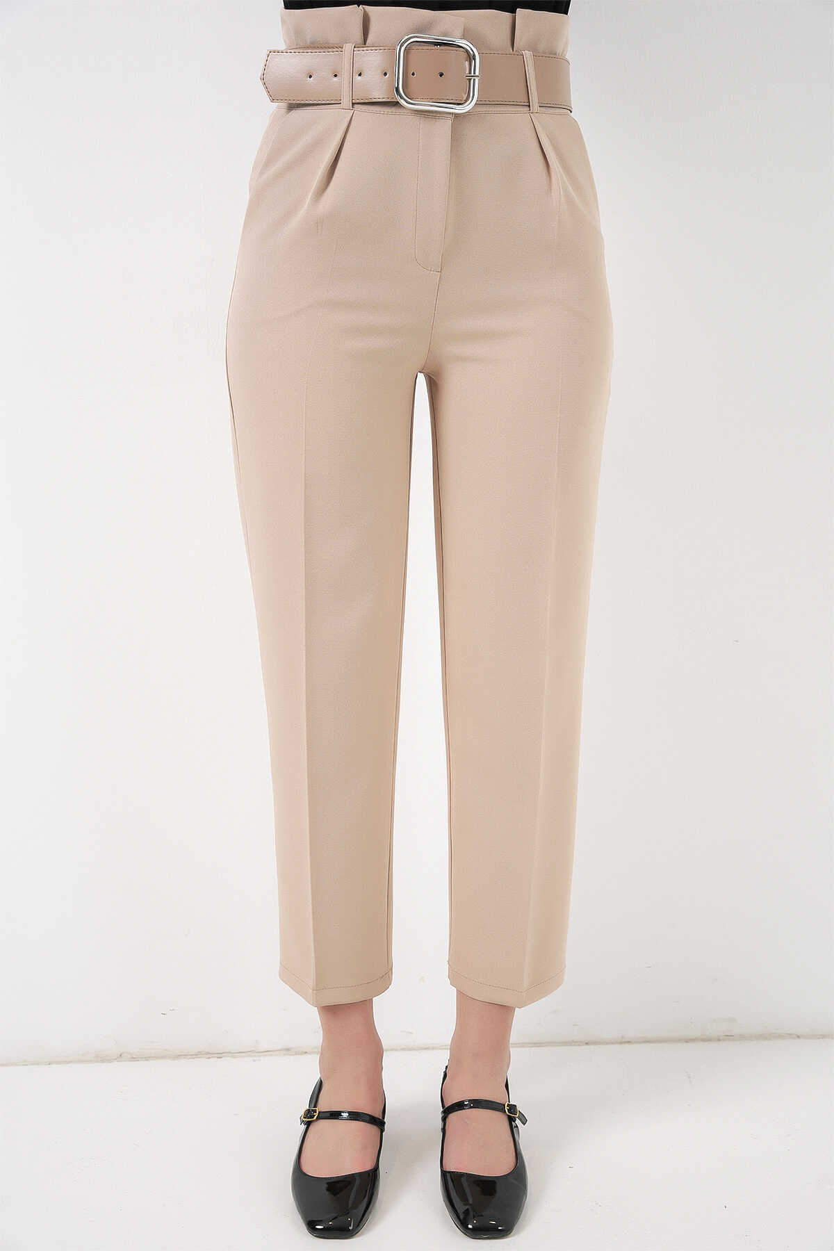 6556 Kemerli Kumaş Pantolon - Krem - 4