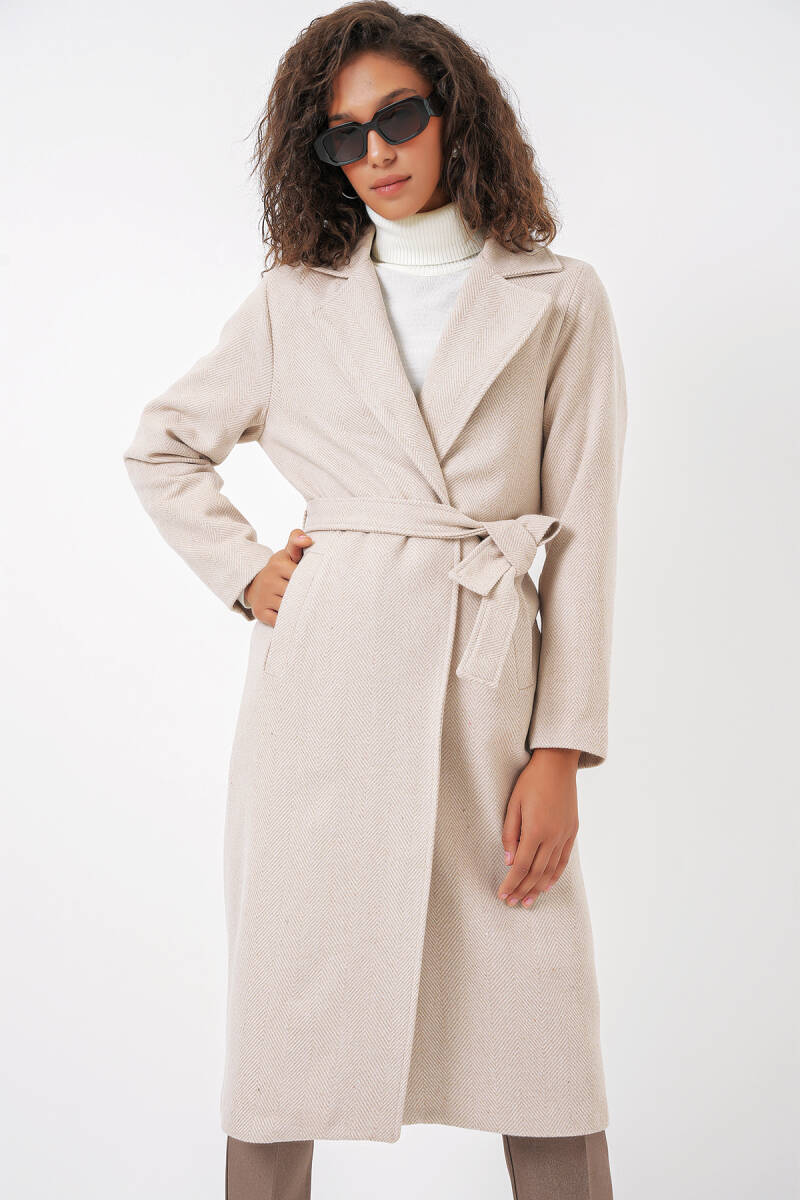 9118 Kruvaze Yaka Kaşe Kaban - Krem - BİGDART