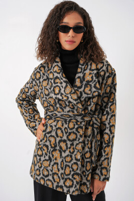 9150 Kadın Kısa Oversize Yünlü Kaşe Kaban - Siyah - BİGDART