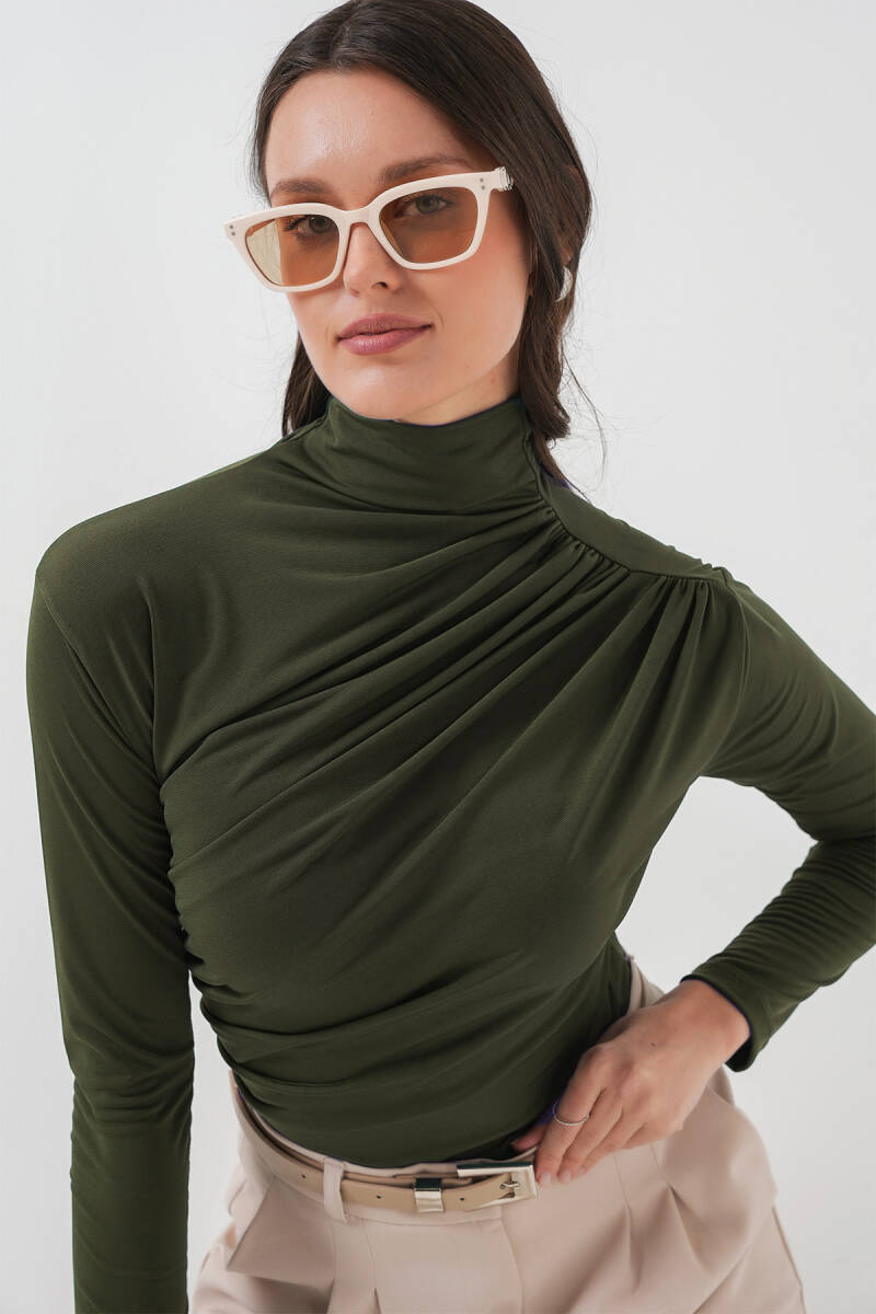 925 Büzgü Detaylı Sandy Bluz - Haki - BİGDART
