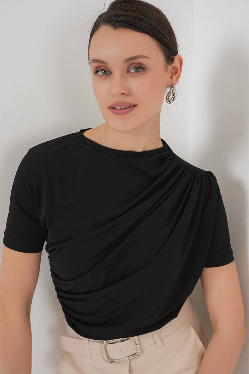 Büzgü Detaylı Kısa Kol Sandy Bluz 945 - Siyah - BİGDART