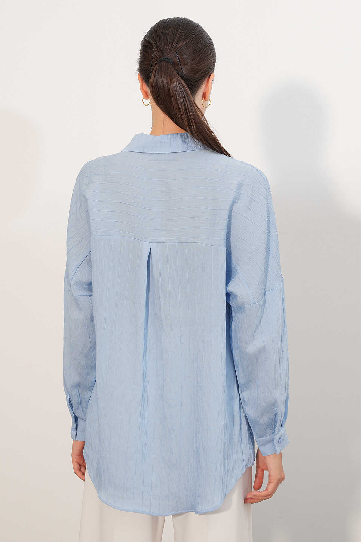 Kadın Çizgi Detaylı Oversize Gömlek 20407 - Mavi - 6