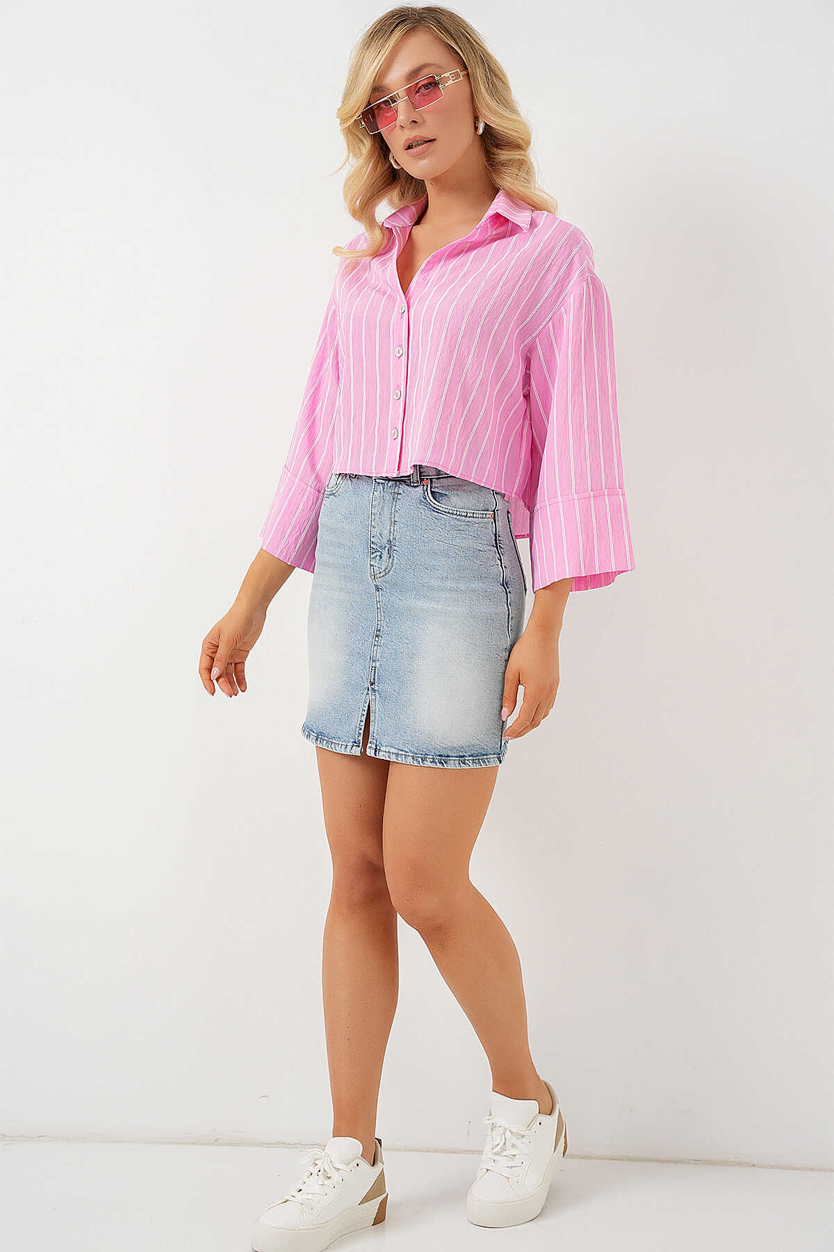 Kadın Çizgili Oversize Kısa Gömlek 20326 - Pembe - 2