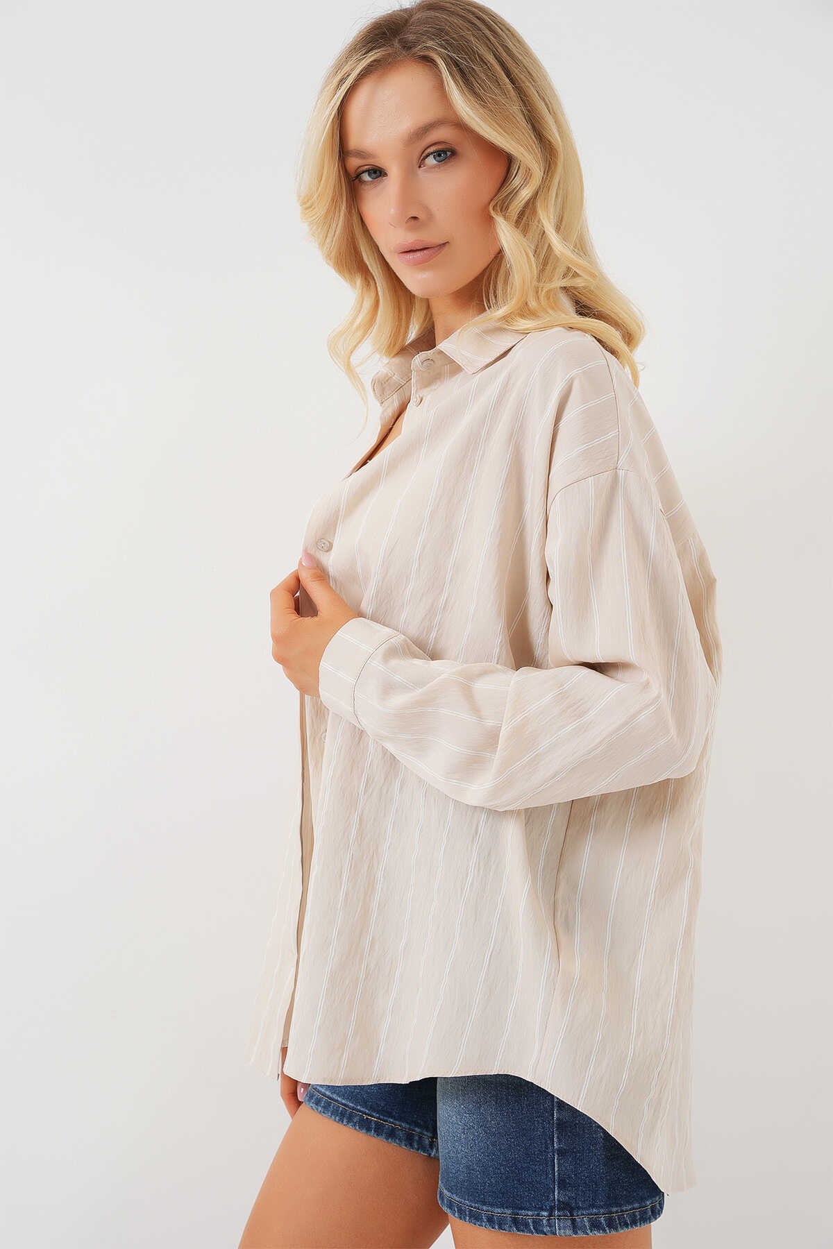 Kadın Çizgili Oversize Gömlek 20293 - Krem - 3
