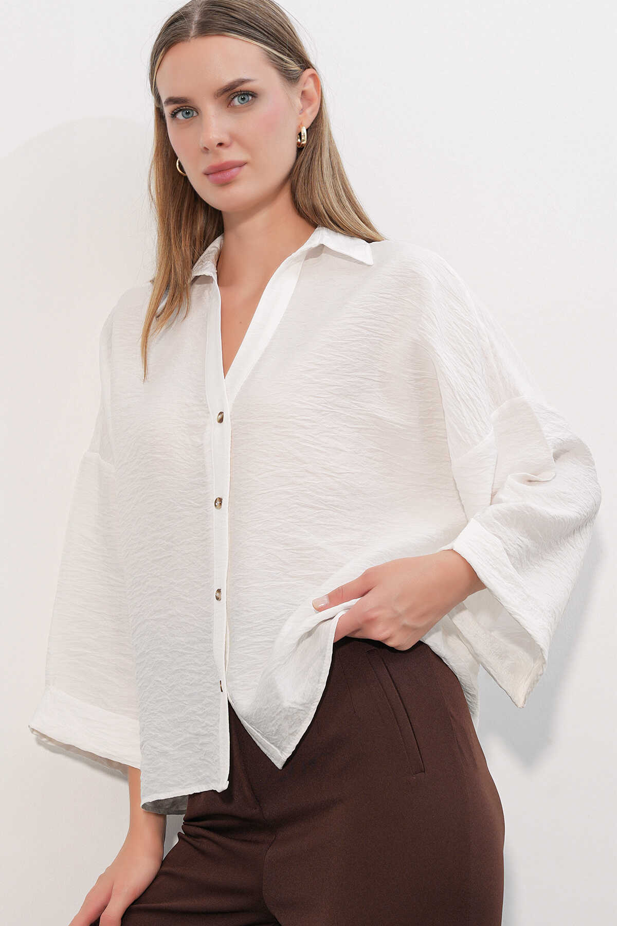 Kadın Geniş Kol Oversize Gömlek 20401 - Beyaz - 4