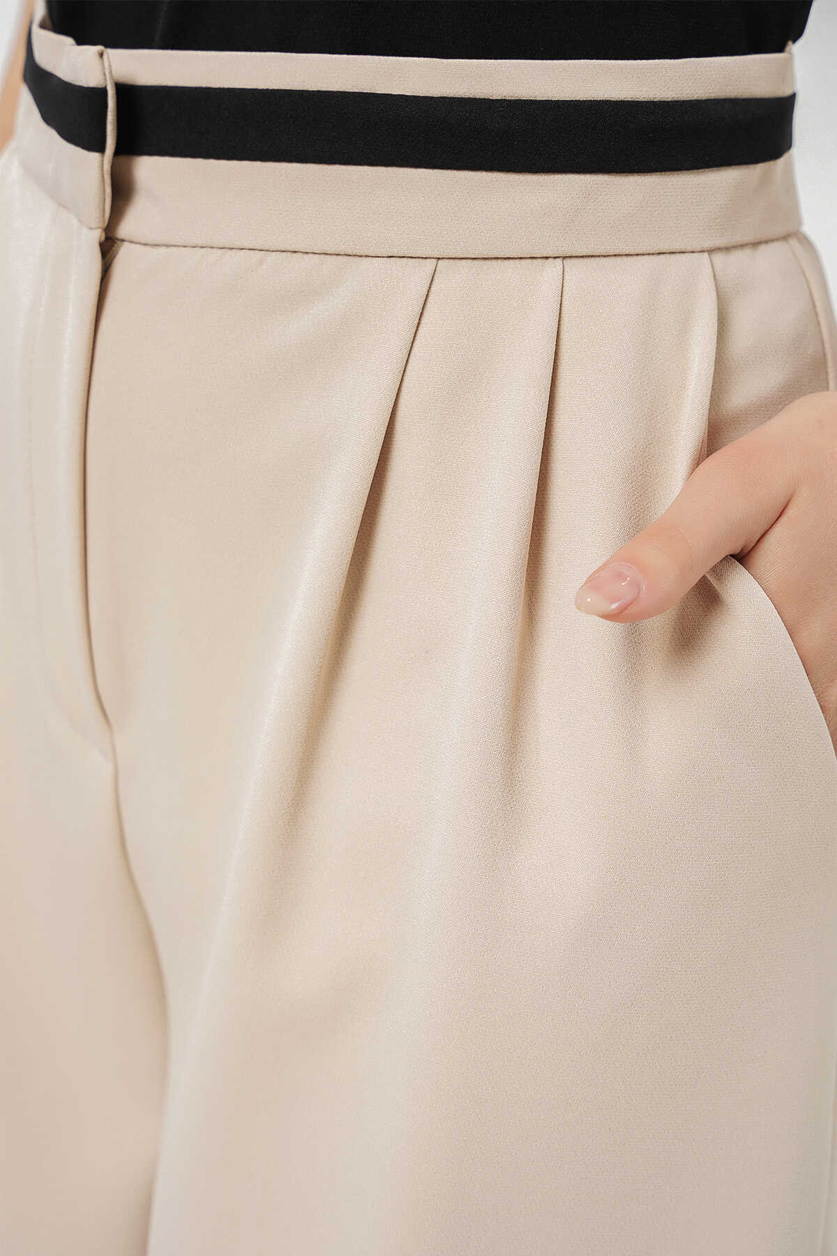 Kadın Geniş Paça Kumaş Pantolon 30088 - Krem - 6