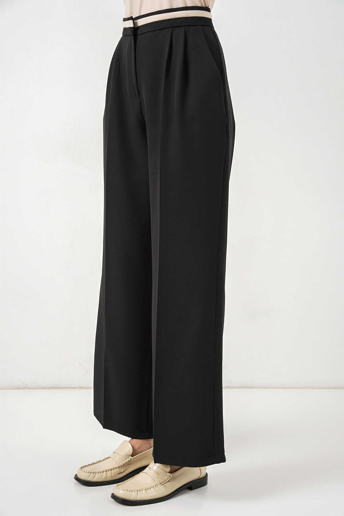 Kadın Geniş Paça Kumaş Pantolon 30088 - Siyah - 4
