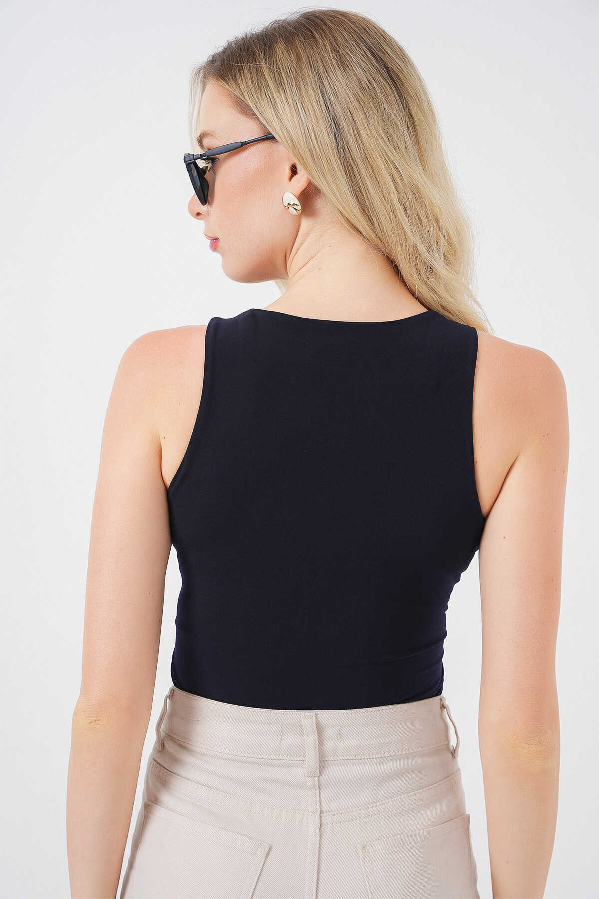 Kadın Halter Yaka Çıtçıtlı Body 972 - Lacivert - 7