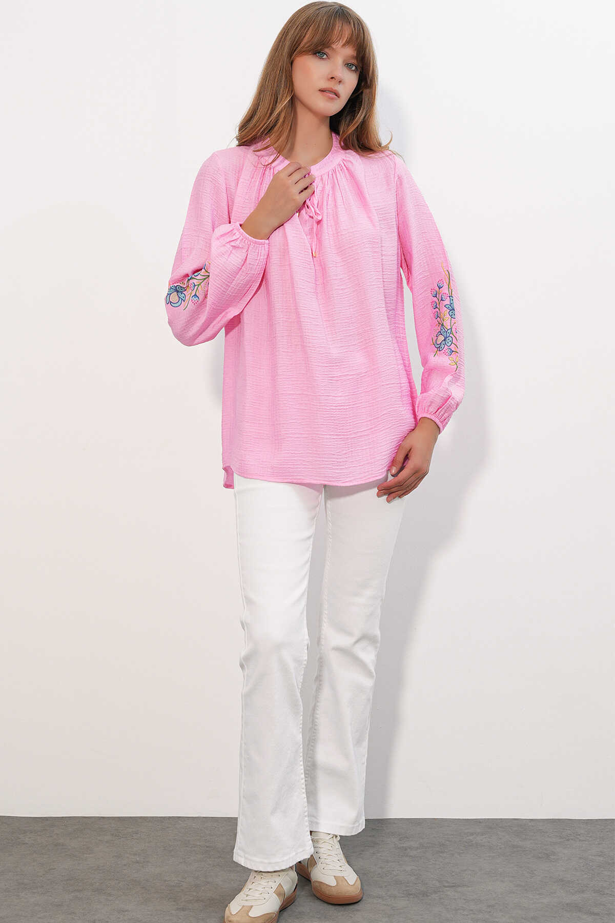 Kadın Nakışlı Oversize Bluz 1000 - Pembe - 2