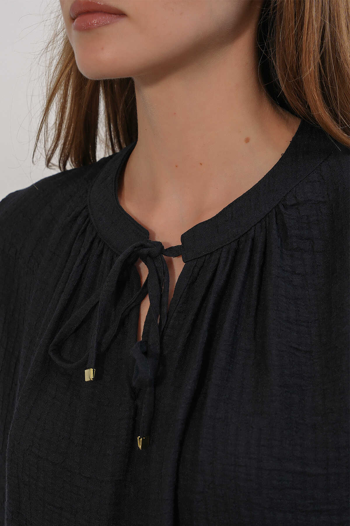 Kadın Nakışlı Oversize Bluz 1000 - Siyah - 4