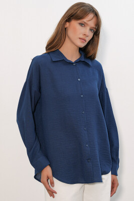 Kadın Oversize Keten Gömlek 20338 - Lacivert - 4