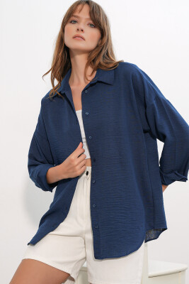 Kadın Oversize Keten Gömlek 20338 - Lacivert - 5
