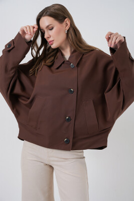 Kadın Oversize Kısa Trençkot 5977 - Kahverengi - BİGDART