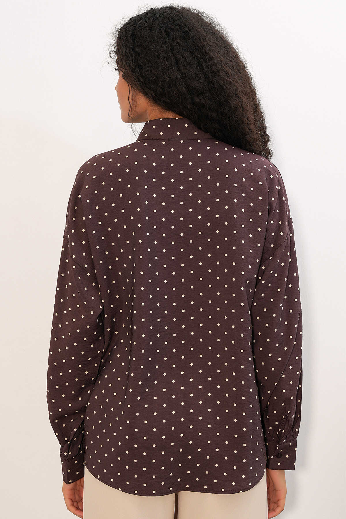 Kadın Oversize Puantiyeli Gömlek 20392 - Kahverengi - 6