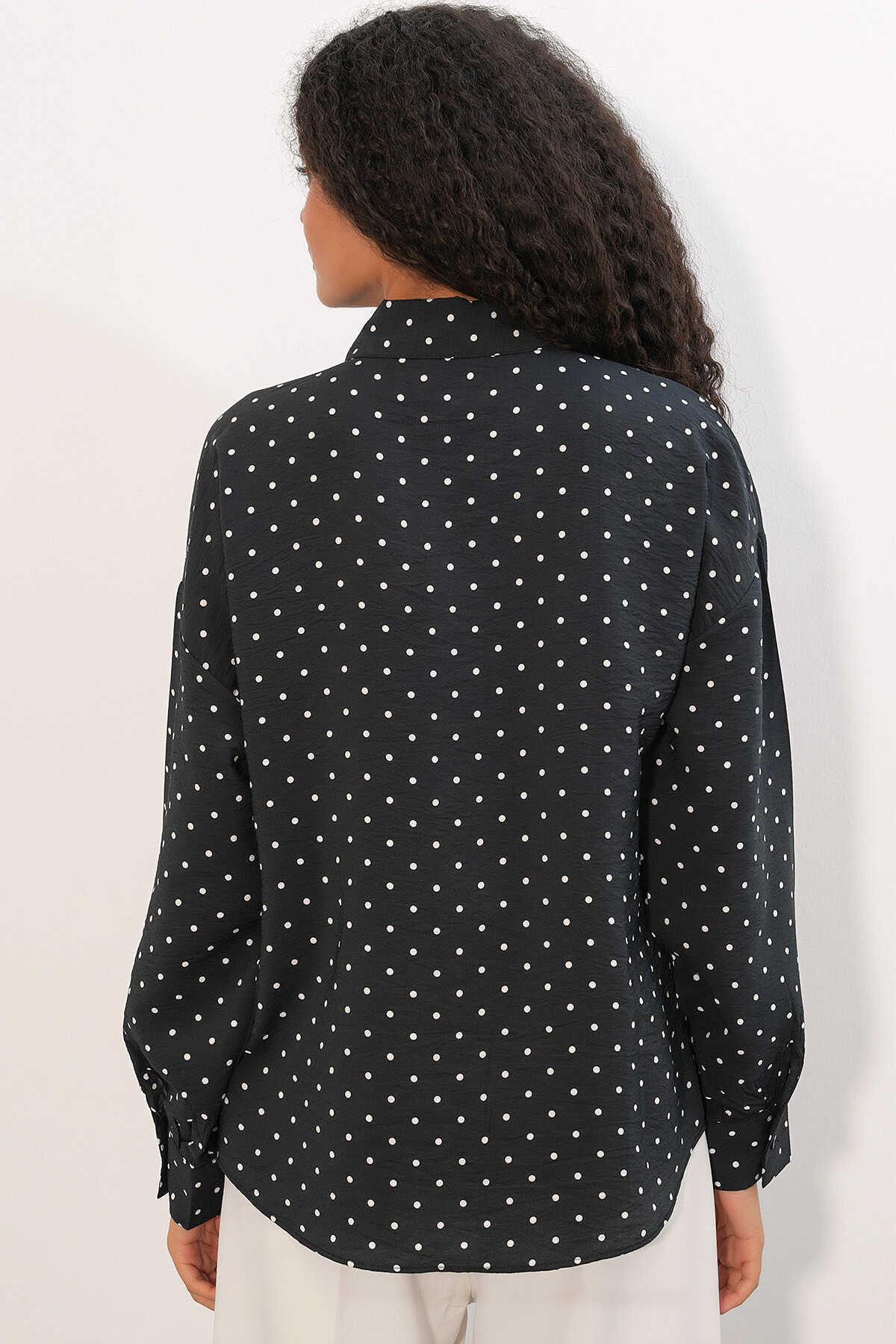 Kadın Oversize Puantiyeli Gömlek 20392 - Siyah - 6
