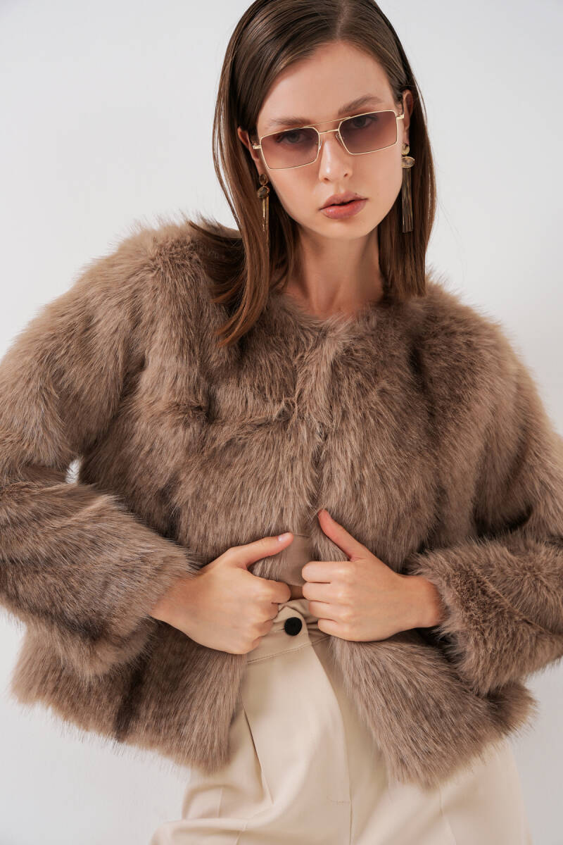 Kadın Peluş Kürk Mont 5225 - Bisküvi - BİGDART