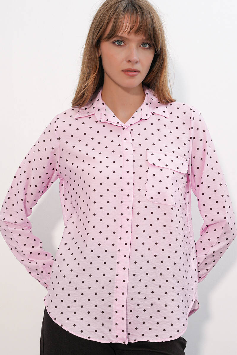 Kadın Tek Cepli Puantiyeli Oversize Gömlek 20399 - Pembe (1)